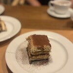 イータリー 丸の内店 - 