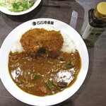 CoCo壱番屋 - チキンと夏野菜カレー（４辛・ライス４００ｇ）＆ 手仕込キャベツメンチカツ