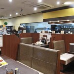 CoCo壱番屋 - ボックス式のテーブル席