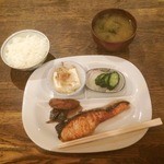 グリル和 - 塩鮭焼きランチ700円
