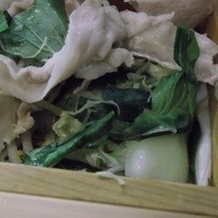 つきはし - 肉の下の野菜