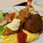 洋風ハンバーグ、海老フライ、プレーンオムレツ