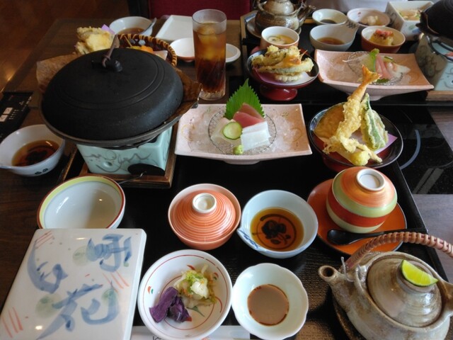 Kisoji Kobutsume Ten