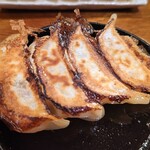 餃子の酒場マイケル - 肉汁餃子