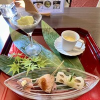 割烹蒲焼 横浜八十八 吉田町店 - 