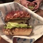 THE GREAT BURGER - 