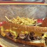 トヨダチーズステーキ - 