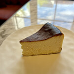 平五郎 本店 - バスクチーズケーキ