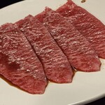 炭火焼肉ホルモン うらら - 