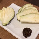 やきとり中山商店 - 水茄子のお刺身