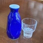 近江屋 - ■地酒（長命泉）￥500：穏やかで優しい甘みがゆっくりと広がり、ほんの少しの渋みを感じた。