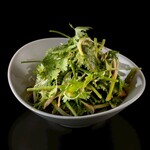 九州中華 鶏 麺 キムラハンテン by NOGI NISHIAZABU TOKYO - パクチーサラダ