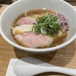 鴨出汁中華そば かわな - 醤油ラーメン950円