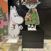 フォルク キッチン オールデイダイニング  - ムーミン＆スナフキンがお出迎え