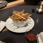 大阪ステーションホテル　メイン バー - フレンチフライ