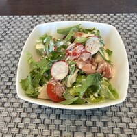 R restaurant & bar - 