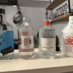 セレクトギャラリー＆バー バク - 