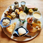 季より - メリーゴーランドはお昼のコースで要予約です