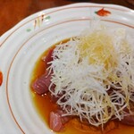 吉柳 - かつおのお刺身。ポン酢とオリーブオイルって合うんですね。