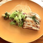 Sami Sami Restaurant & Bar  - 