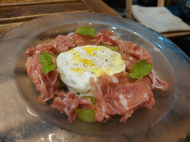 もと シャルティーナ 予約 2025/11月発売予定> TSM 1/43 キャデラック Vシリーズ. R