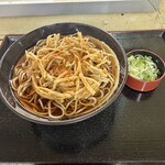 駅そば そば・うどん八起家 - ごぼう天そば