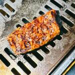 ホルモン焼肉 ひふみ屋 - 