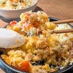 炭火焼鳥と一口餃子 TORA鶏YA 四条河原町店 - 薩摩芋ポテトサラダ