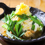 炭火晩酌屋はればれ - 二郎系もつ煮込み豆腐