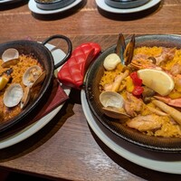 スペイン料理 La Cazuela 三ノ宮 ミント神戸店 - コースのパエリア(海の幸と山の幸のミックス、ぶつ切り明石蛸) スペイン料理 La Cazuela 三ノ宮 ミント神戸店 - コースのパエリア(海の幸と山の幸のミックス、ぶつ切り明石蛸)