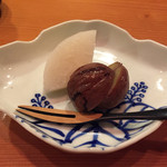 日本料理 たかむら - 西明寺栗渋皮煮と秋泉という梨