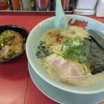 山岡家 - 