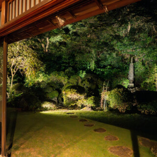 代々受け継がれる日本庭園