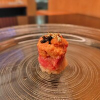 鮨 四 - 