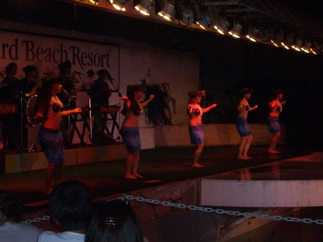 q Polynesian Show バーベキュー ポリネシアンショー タムニング バイキング 食べログ q Polynesian Show バーベキュー ポリネシアンショー タムニング バイキング 食べログ