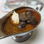 かれーの店 うどん  - 真夏のスリランカ、ご飯大盛り、チーズ、スパイシーひき肉、なす