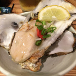 ふぶき - 〈2014/10〉生牡蠣（290円）