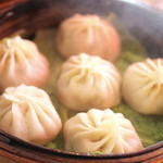 元祖ハルピン - 熱々の小籠包