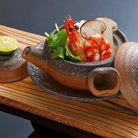 松茸とふぐの土瓶蒸し