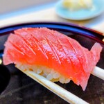 THE SUSHI TOKYO 旬 - マグロ赤身食べ放題おかわりリフト