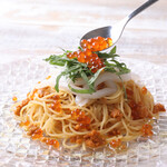 トゥ・ザ・ハーブズ - メイン写真: