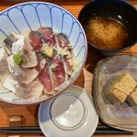 京すし - 【2025/8】ハーフ丼(あじ・さば）＋玉子焼