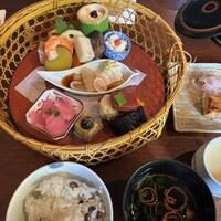 韻松亭 - 