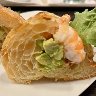 ドゥ マゴ ベーカリー_1