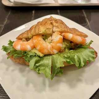 ドゥ マゴ ベーカリー_0