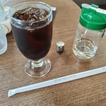 エル・グレコ - コールコーヒー。スーパーで無糖ペットボトル何本も買える・・・