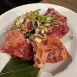 黒毛和牛×焼肉食べ放題 牛丸 - 