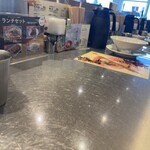 ラーメン大戦争 - 内観