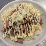 ラーメン大戦争 八尾店 - 炙りチャーシュー丼(297円)