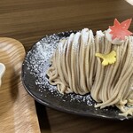 カフェ たると - 